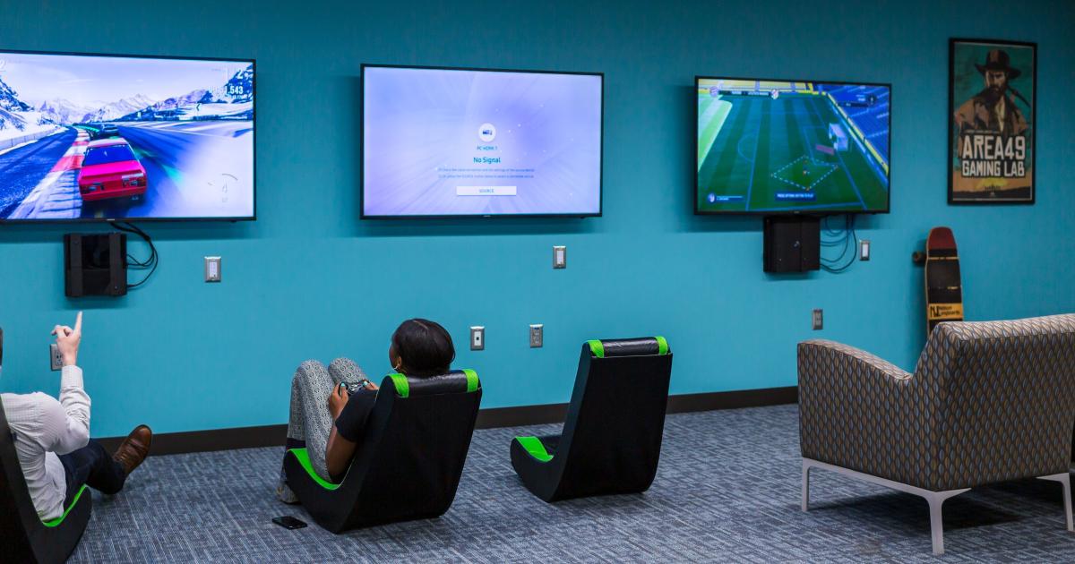 Gaming Lab | J. Murrey Atkins Library